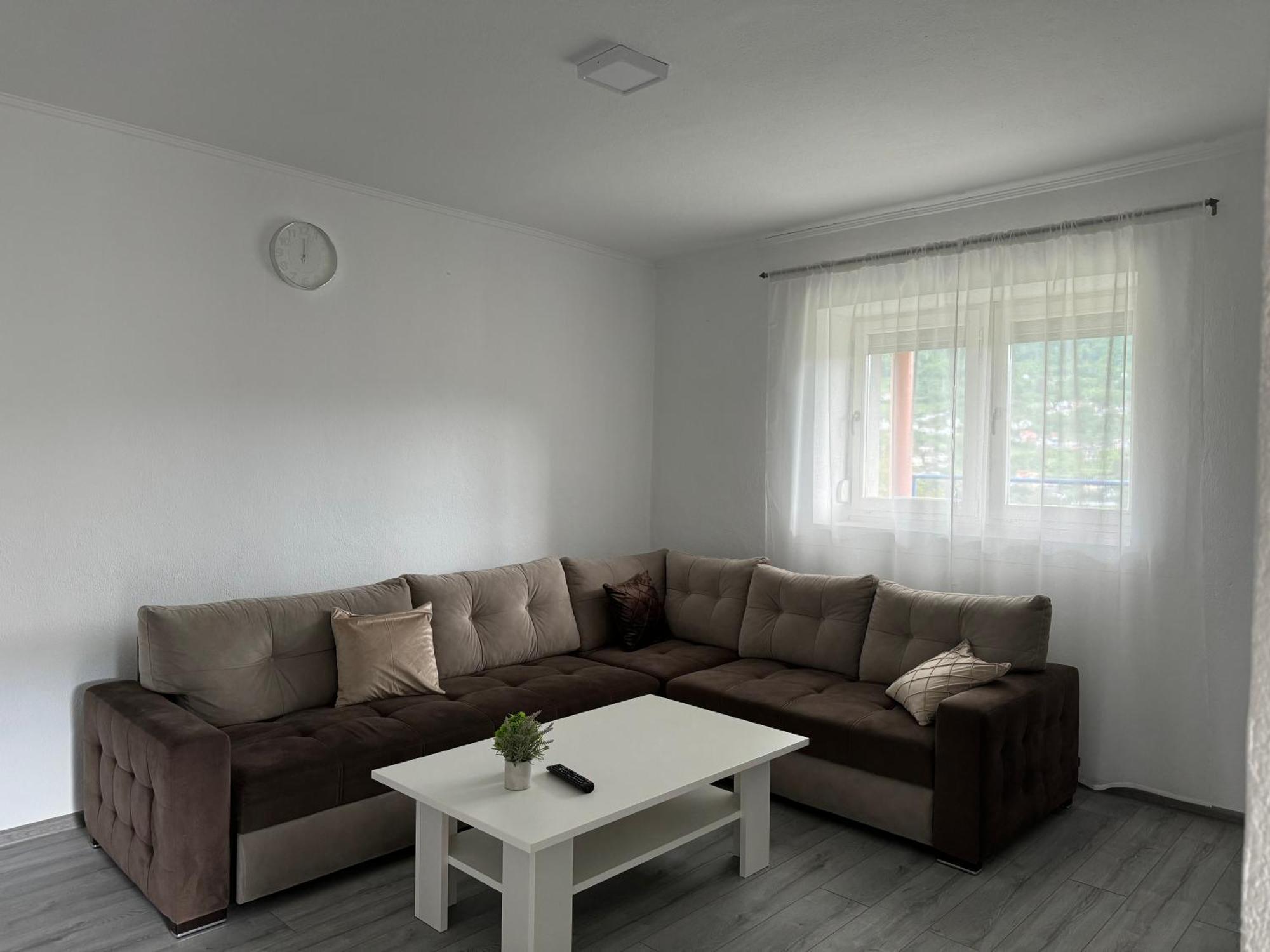 דירות יאיצי Apartman Mia מראה חיצוני תמונה