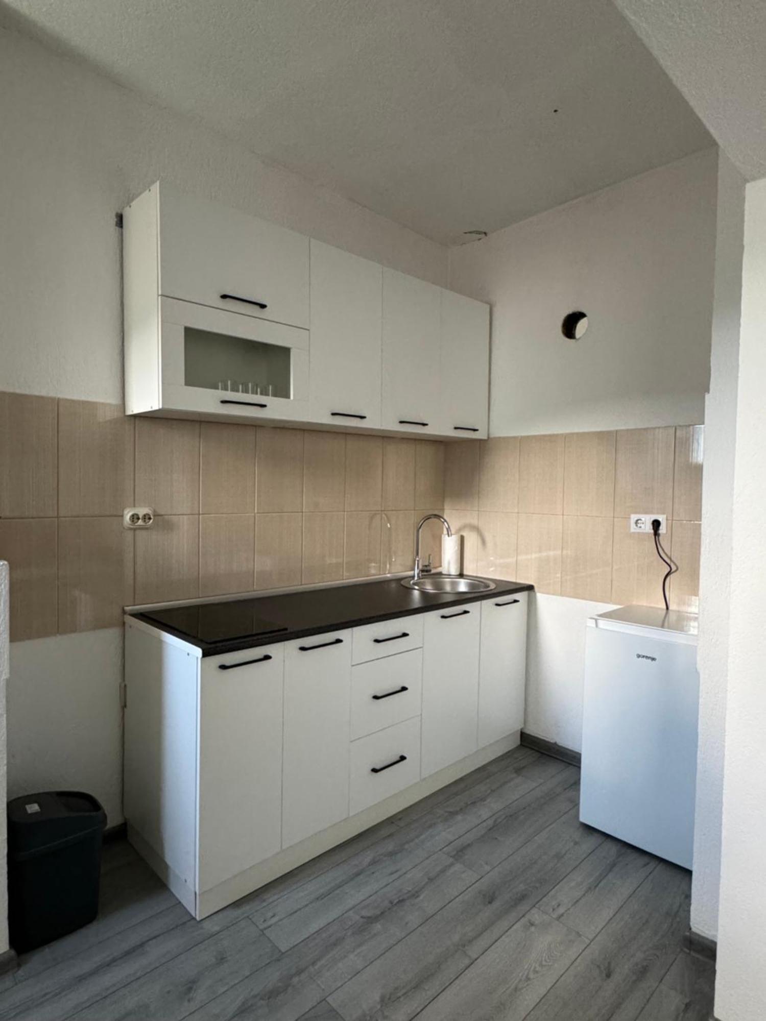 דירות יאיצי Apartman Mia מראה חיצוני תמונה