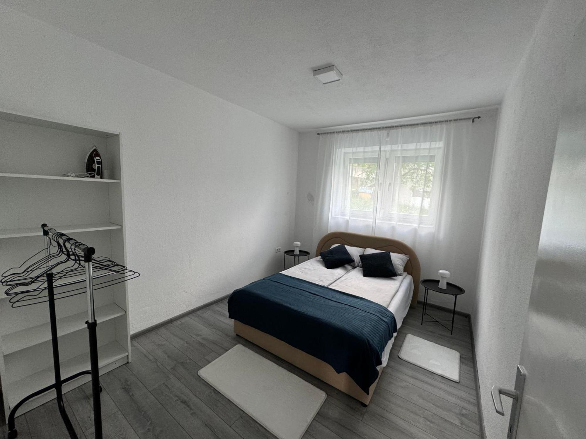 דירות יאיצי Apartman Mia מראה חיצוני תמונה