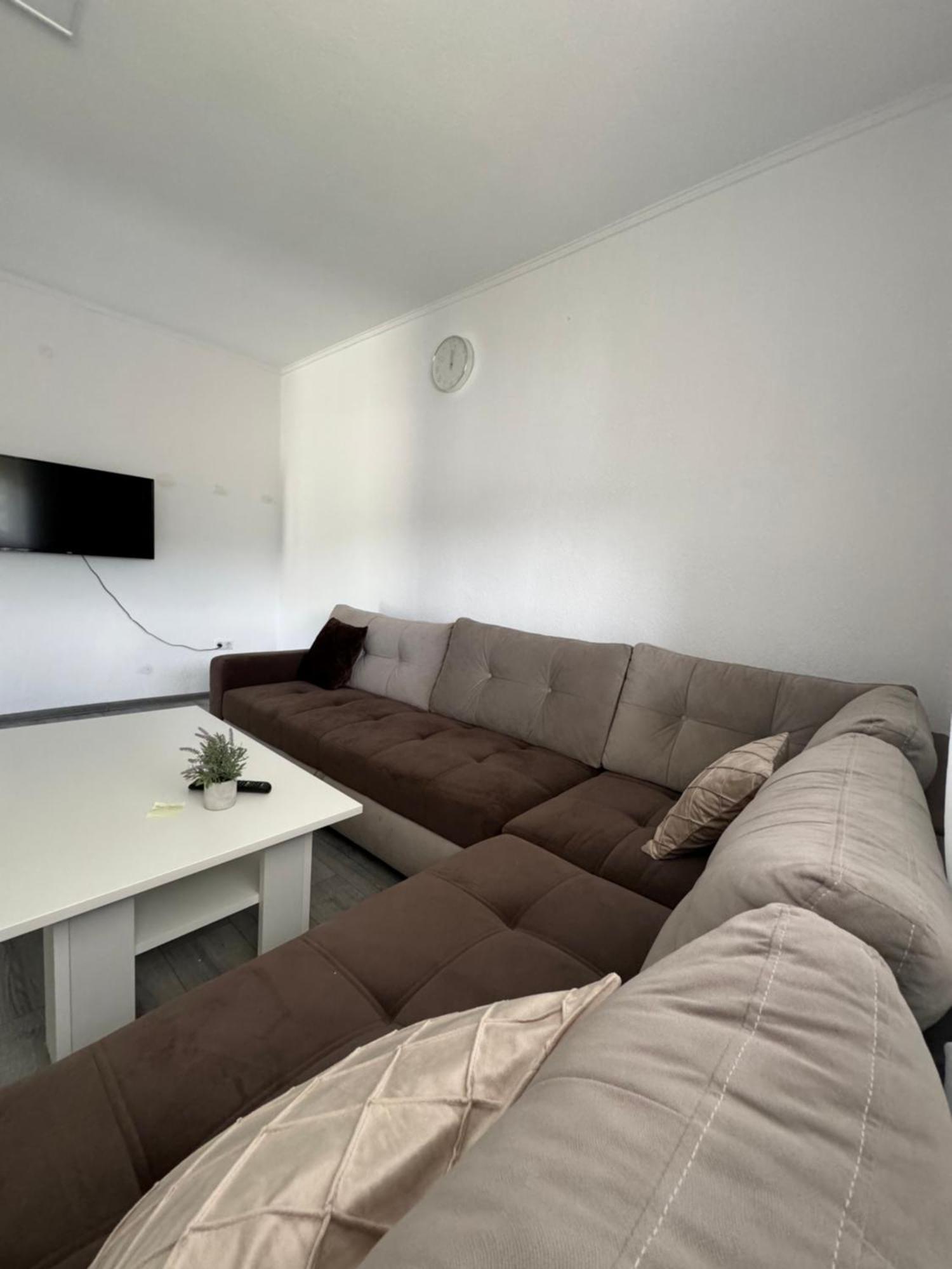 דירות יאיצי Apartman Mia מראה חיצוני תמונה